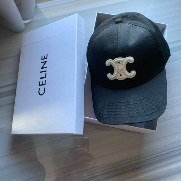 Celine Black Hat with White Band - Picture 3 of 5